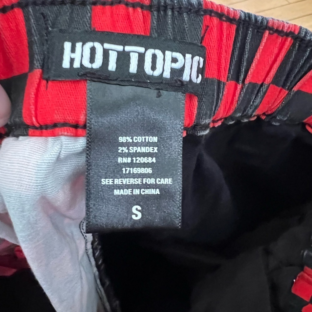 Hot topic Red & Black Checker‎ Split Cargo Jogger Pants - Picture 3 of 7
